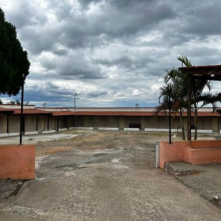 Hotel Costela Gaucha Divisa Alegre ภายนอก รูปภาพ